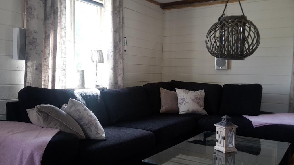 Bjaerkeryd Soedergard Bed & Stable Vila Kisa Exterior foto